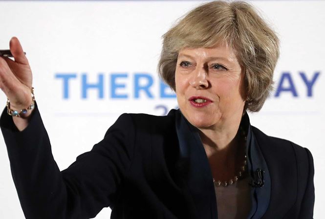 Ngày 12/4, Thủ tướng Anh Theresa May đã triệu tập cuộc họp khẩn cấp các thành viên nội các để bàn về cách thức phản ứng đối với Chính phủ Syria sau vụ tấn công tình nghi sử dụng vũ khí khóa học ở thị trấn Douma.