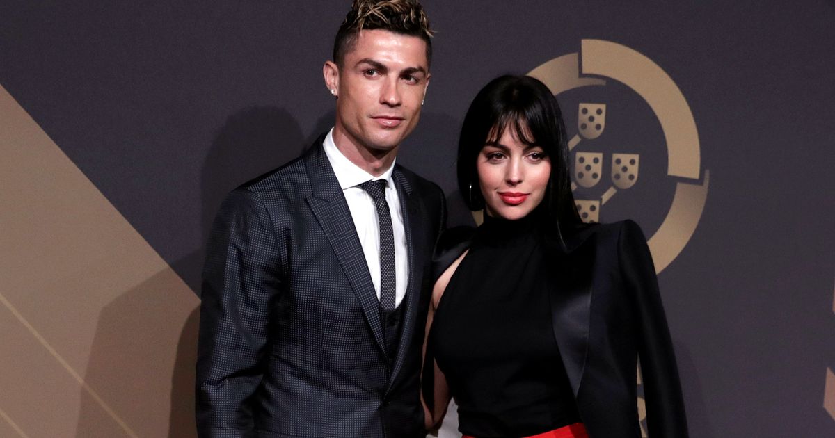 Những bóng hồng cực nóng bỏng tại World Cup 2018
