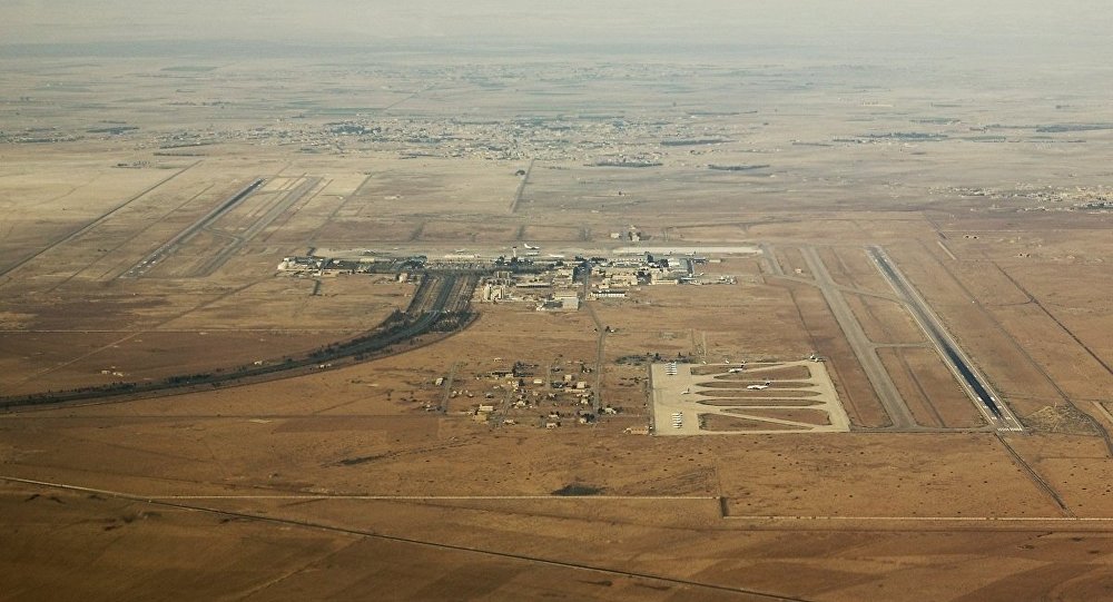 Syria: Israel phóng tên lửa vào sân bay Damascus để tấn công máy bay của Iran