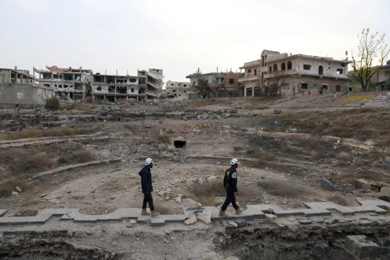 Ti&ecirc;u điểm - L&yacute; do h&agrave;ng trăm th&agrave;nh vi&ecirc;n Mũ bảo hiểm trắng ồ ạt rời Syria tới Jordan