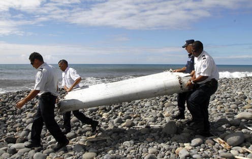 Hồ sơ - Bí ẩn sự mất tích của MH370: Mảnh vỡ máy bay hé lộ điều “khủng khiếp”  và dấu vết tìm manh mối