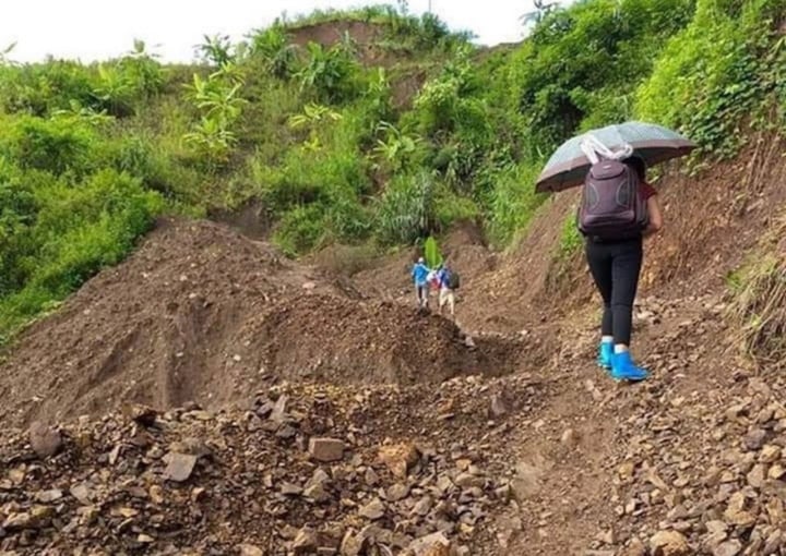 Xi nhan Trái Phải - Những chuyện đau lòng