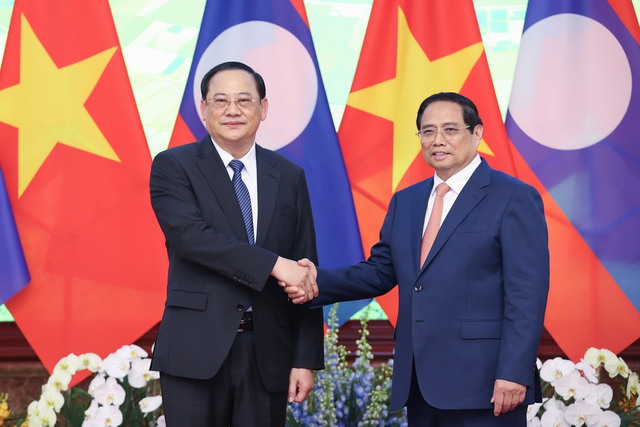 Tiêu điểm - Việt Nam-Lào cần tăng cường kết nối hai nền kinh tế trong thời gian tới
