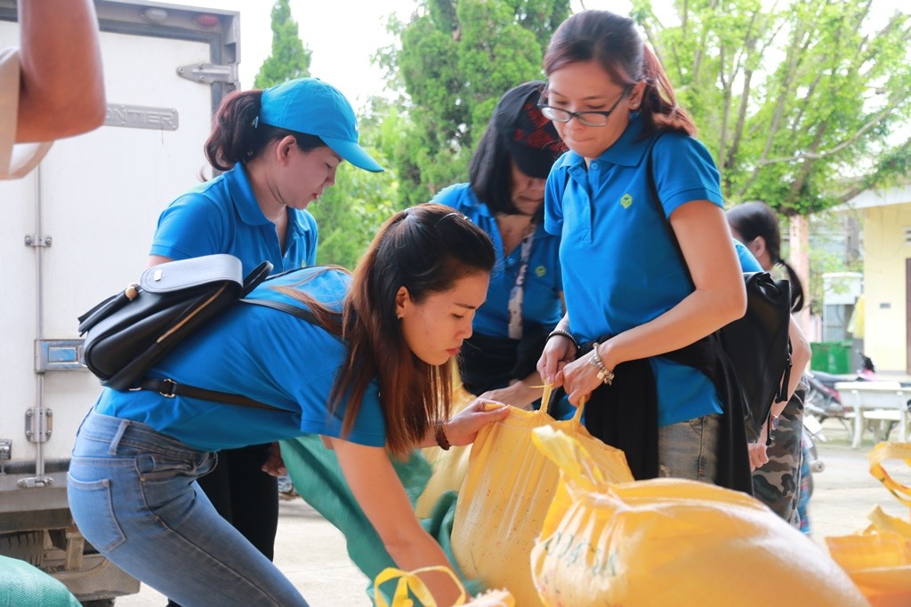 Kinh doanh - Chung tấm lòng hướng về miền Trung ruột thịt (Hình 5).