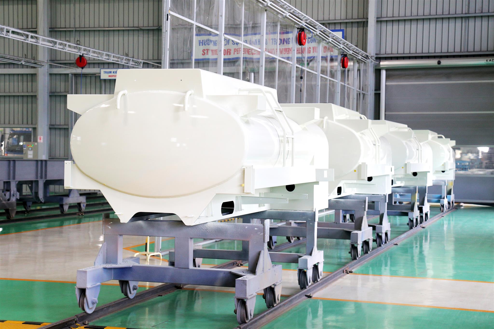 Thaco xuất khẩu bồn nhiên liệu 3.000 lít sang Hàn Quốc (Hình 2).