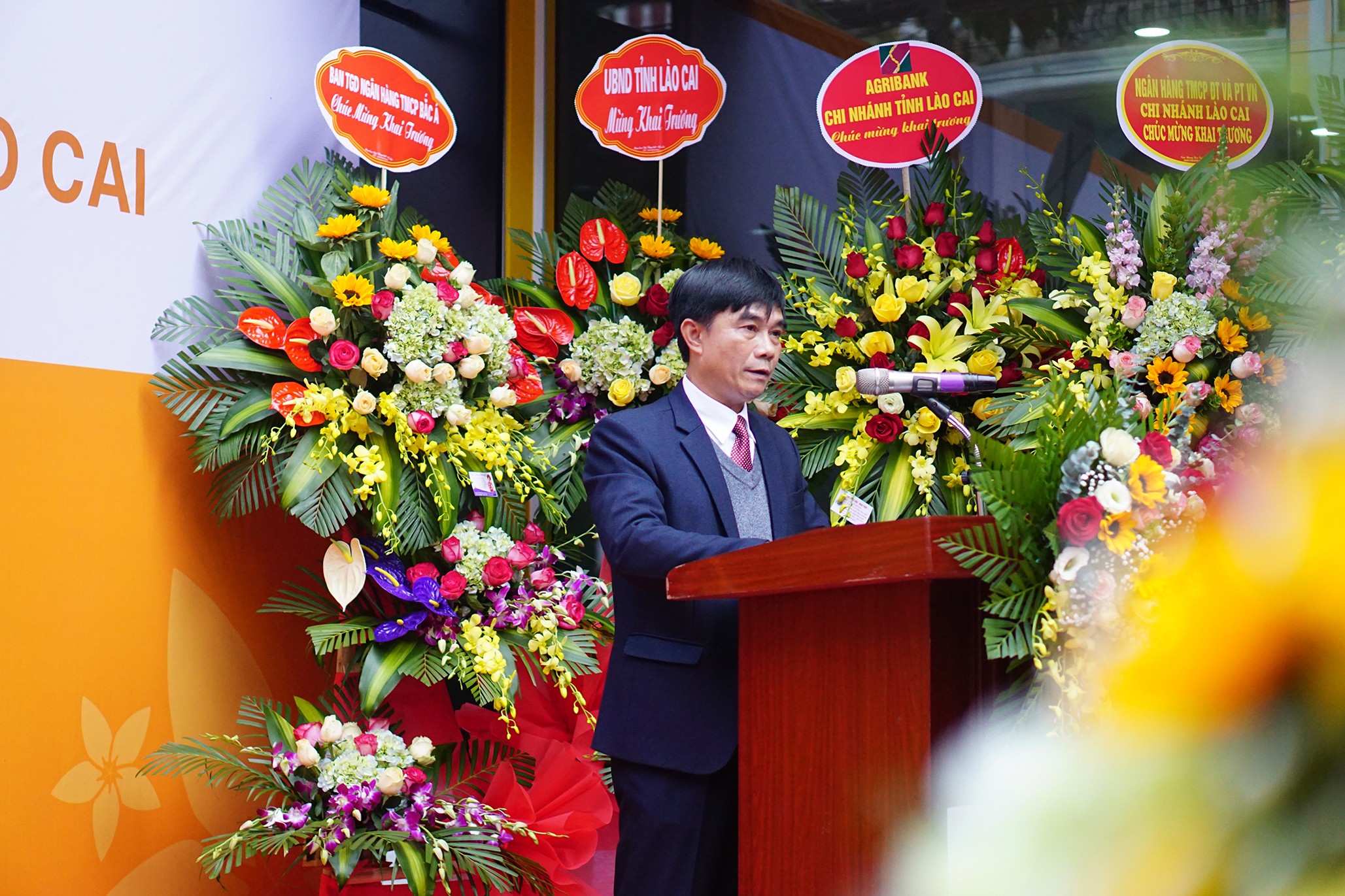 Tài chính - Ngân hàng - BAC A BANK khai trương chi nhánh Lào Cai - Điểm đứng chân giàu tiềm năng phát triển (Hình 2).