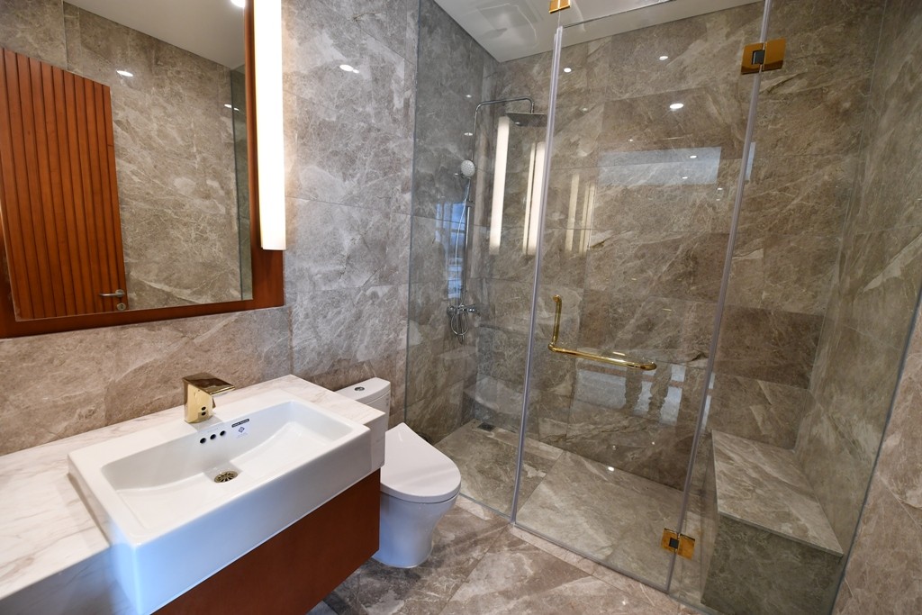 Tiêu dùng & Dư luận - Cận cảnh phòng chờ hạng thương gia đẹp như khách sạn 5 sao tại Cảng hàng không quốc tế Vân Đồn (Hình 6).
