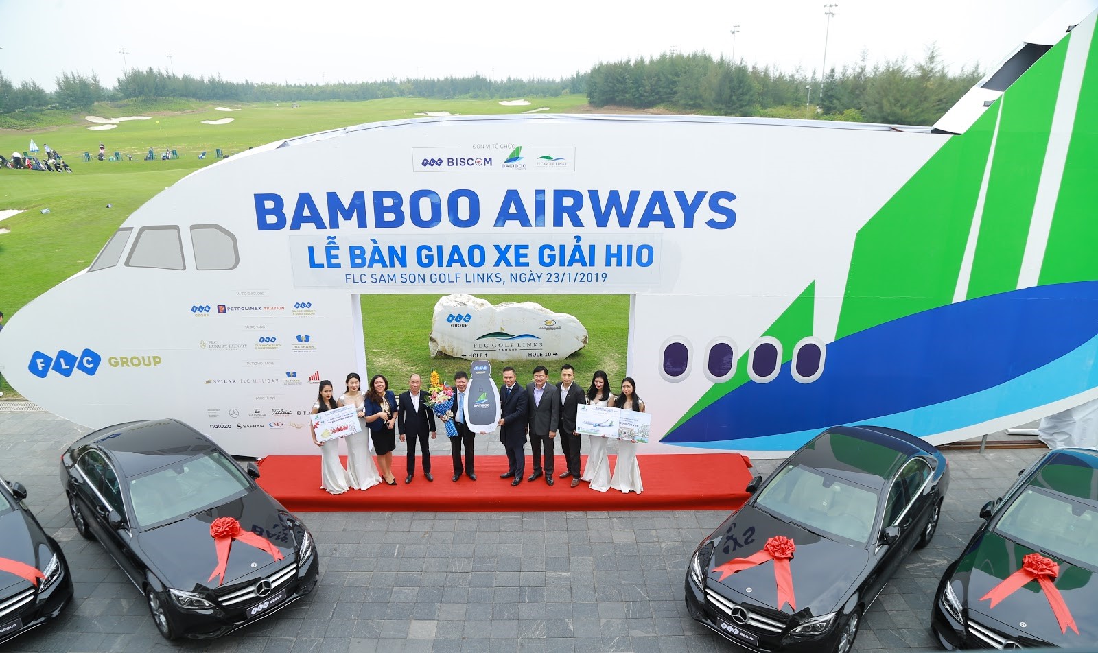 Tiêu dùng & Dư luận - Bay Bamboo Airways - Săn HIO 16 xe Mercedes tại FLC Golf Championship 2019 (Hình 3).