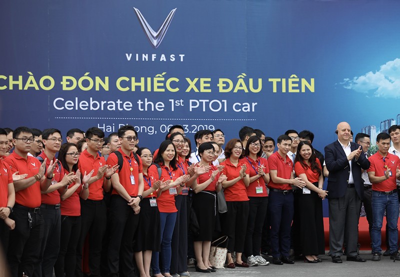 Sản phẩm - VinFast hoàn thành sản xuất thử nghiệm chiếc xe Lux SUV đầu tiên (Hình 9).