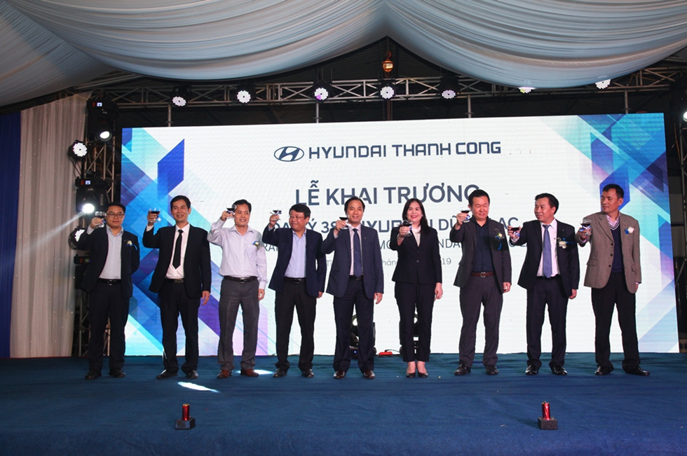 Truyền thông - Hyundai khai trương đại lý chuẩn thương mại toàn cầu tại Hà Tĩnh (Hình 3).