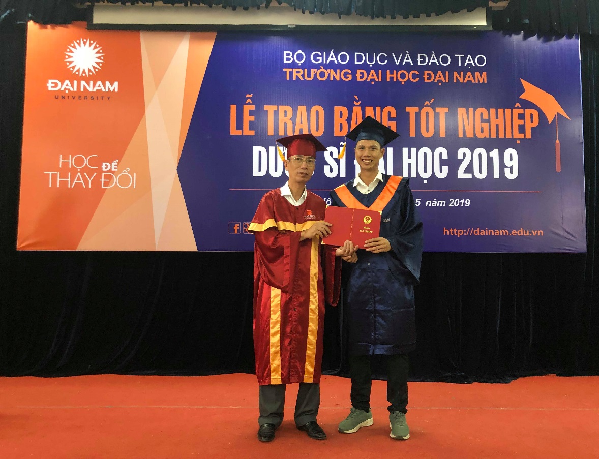 Truyền thông - ĐH Đại Nam trao bằng tốt nghiệp Dược sĩ đại học đợt 1 năm 2019 cho học viên liên thông (Hình 7).