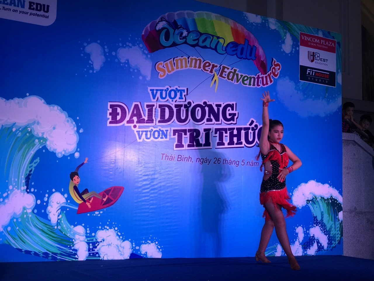 Truyền thông - Ocean Edu Thái Bình tổ chức chương trình nghệ thuật 'Summer Edventures - Vượt đại dương vươn tri thức 2019' (Hình 2).