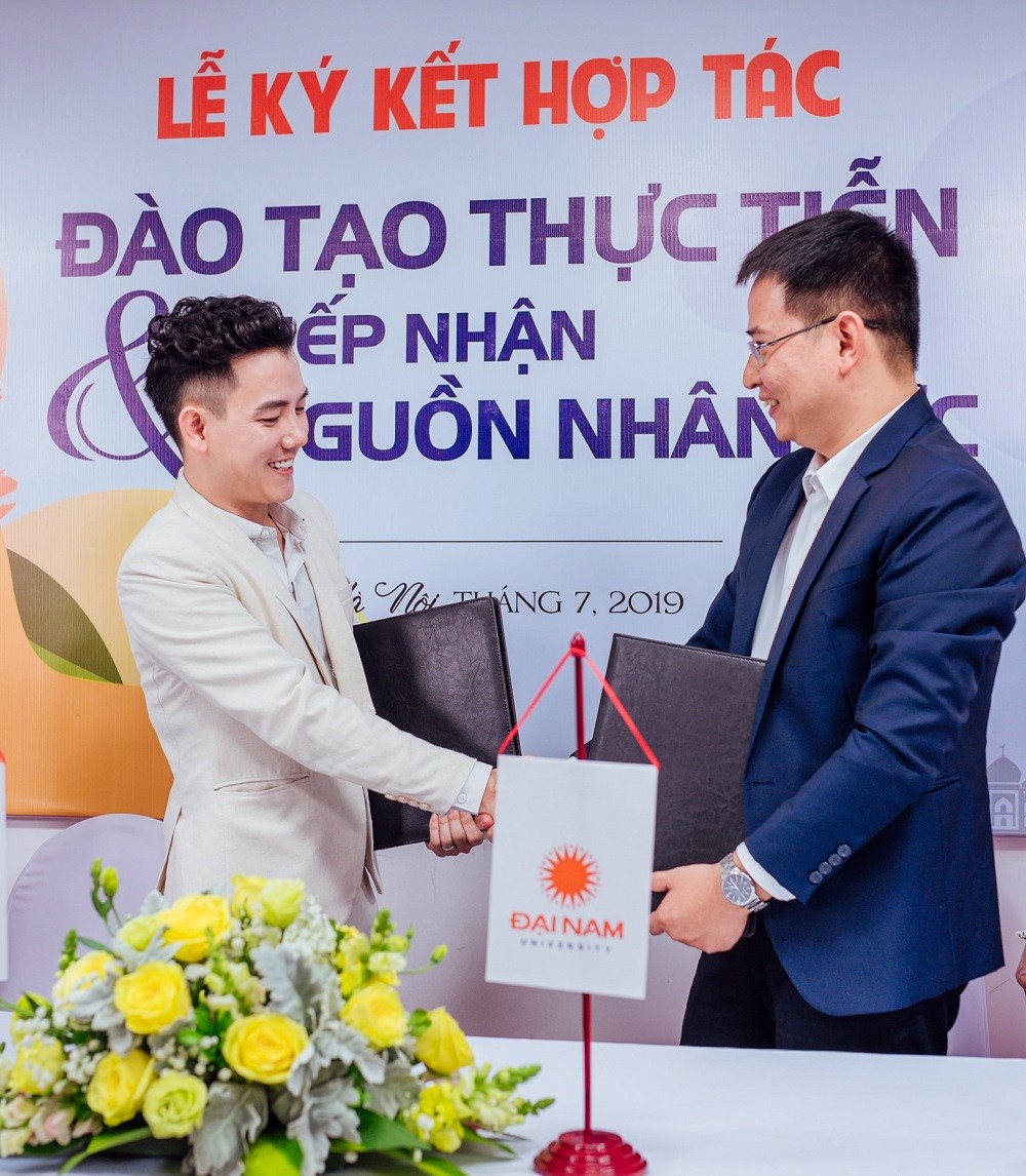 Truyền thông - Khoa QHCC&TT Trường ĐH Đại Nam cam kết 100% sinh viên ra trường có việc làm (Hình 2).