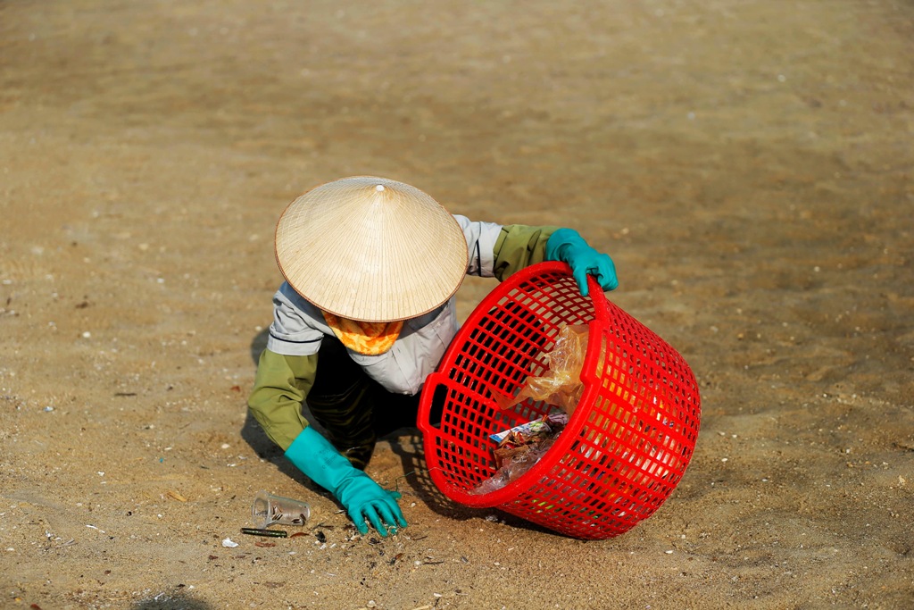 Truyền thông - Tuyên chiến với 'du lịch xấu xí', các thiên đường du lịch đã áp dụng bí kíp này (Hình 2).