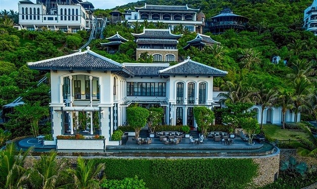 Truyền thông - Tạp chí Mỹ Condé Nast Traveler vinh danh InterContinental Danang Sun Peninsula Resort là “Khu nghỉ dưỡng tốt nhất châu Á” (Hình 3).