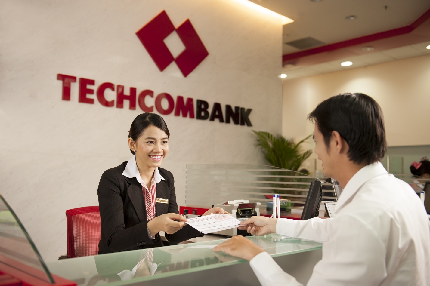 Truyền th&ocirc;ng - Top 5 thương hiệu uy t&iacute;n bậc nhất Việt Nam (H&igrave;nh 3).