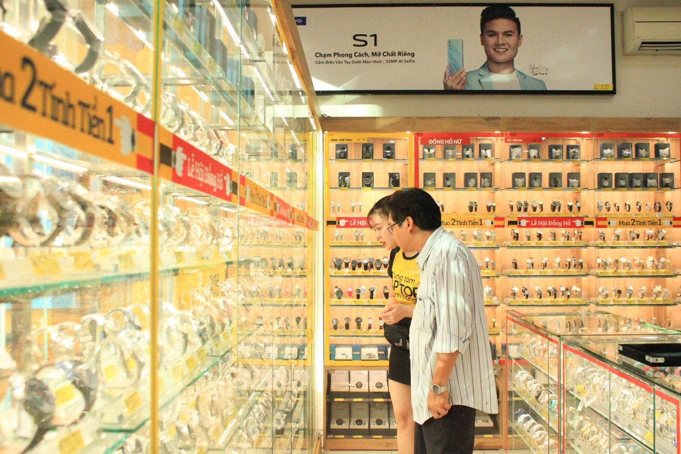 Tiêu dùng & Dư luận - Sau điện thoại, đồng hồ sẽ là mặt hàng chủ lực mới của Thế Giới Di Động?