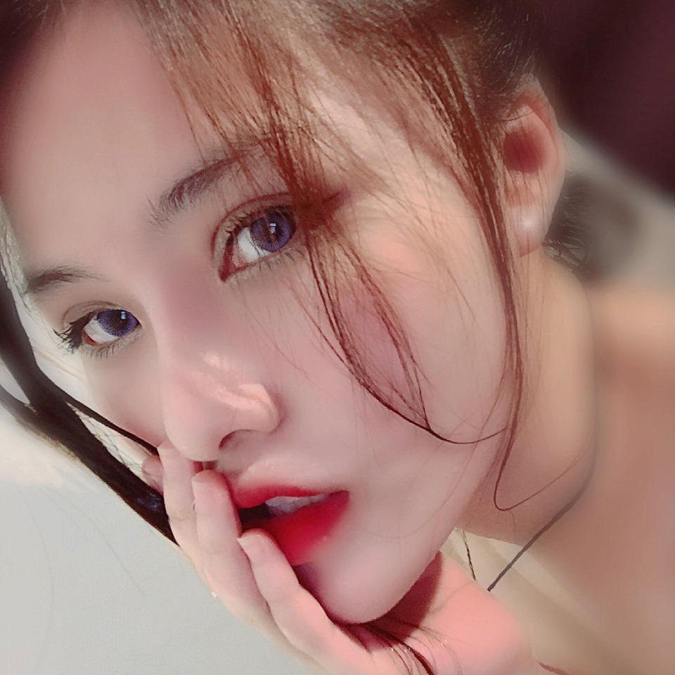 Cần biết - Huỳnh Trinh, cô nàng hotgirl Sài Thành xinh đẹp, kiếm tiền giỏi nhờ kinh doanh thời trang online (Hình 4).