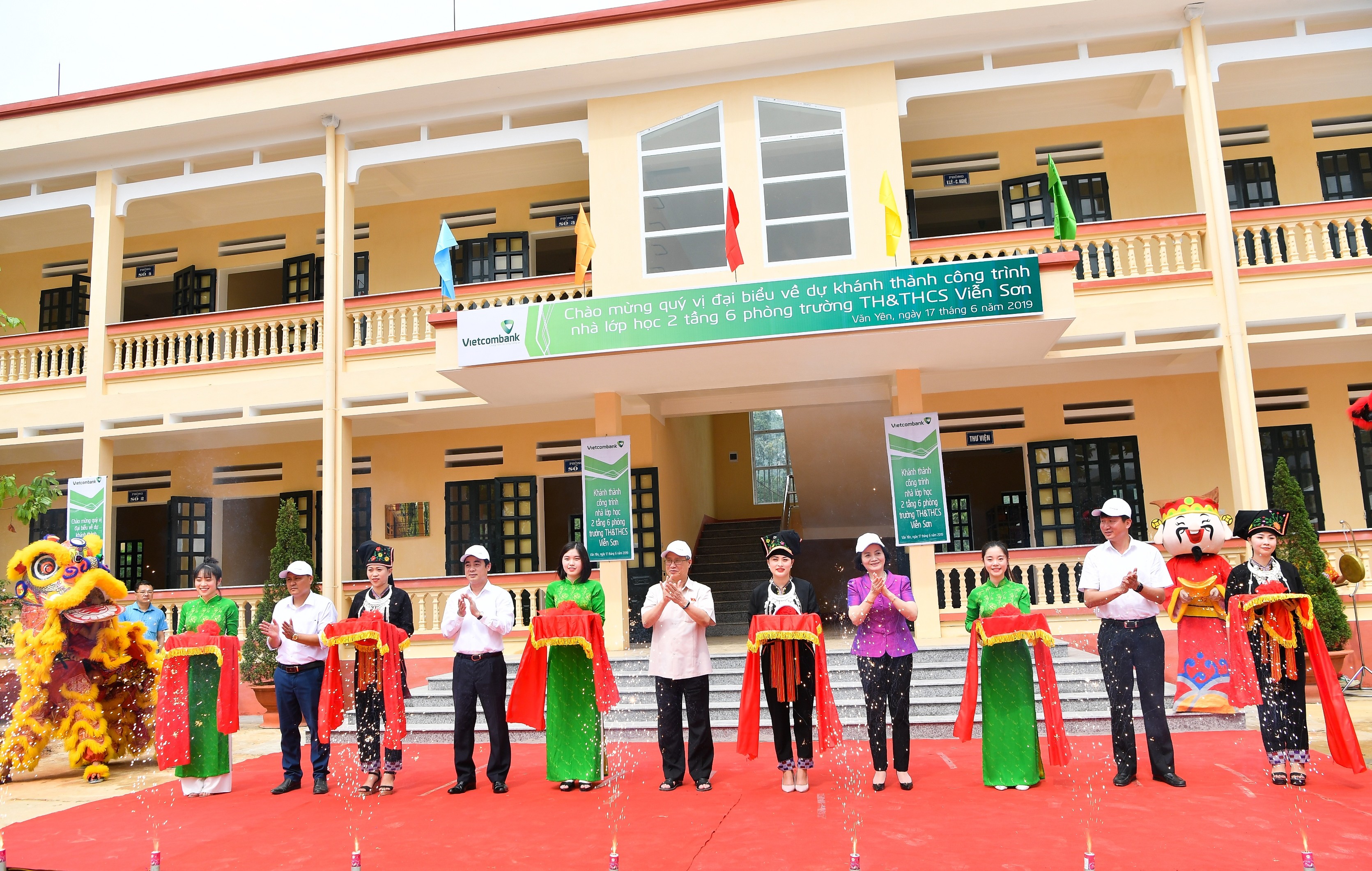 Tài chính - Ngân hàng - Vietcombank – Ngân hàng luôn Tâm huyết với công tác An sinh xã hội và hỗ trợ cộng đồng (Hình 2).