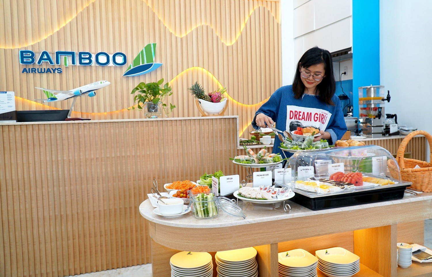 Cần biết - Bamboo Airways chính thức khai trương Phòng chờ Thương gia tại Côn Đảo (Hình 4).