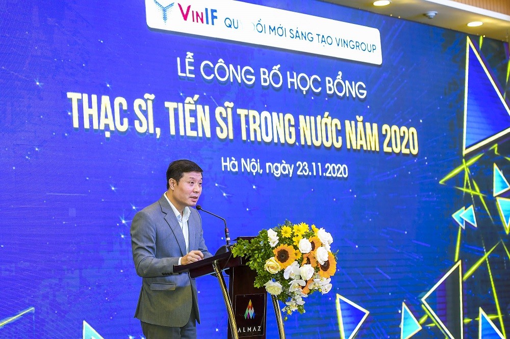 Tiêu dùng & Dư luận - Vingroup trao học bổng gần 40 tỷ đồng đào tạo thạc sĩ, tiến sĩ KHCN