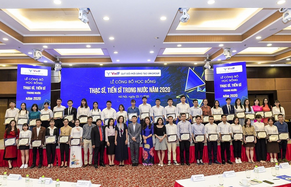 Tiêu dùng & Dư luận - Vingroup trao học bổng gần 40 tỷ đồng đào tạo thạc sĩ, tiến sĩ KHCN (Hình 3).