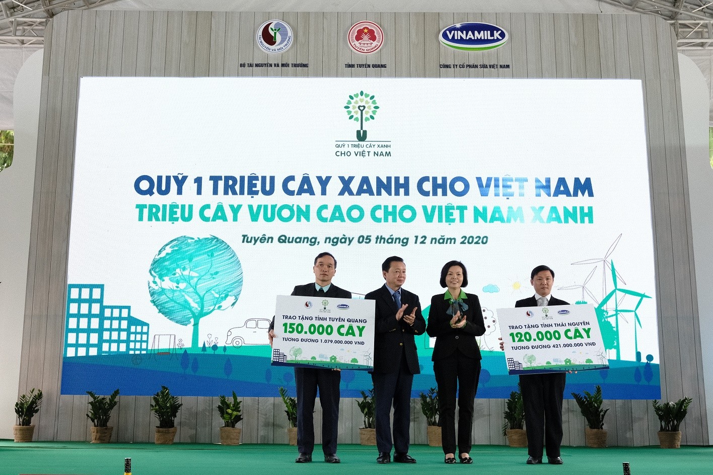 Tiêu dùng & Dư luận - Hành trình triệu cây vươn cao cho Việt Nam xanh của Vinamilk (Hình 3).