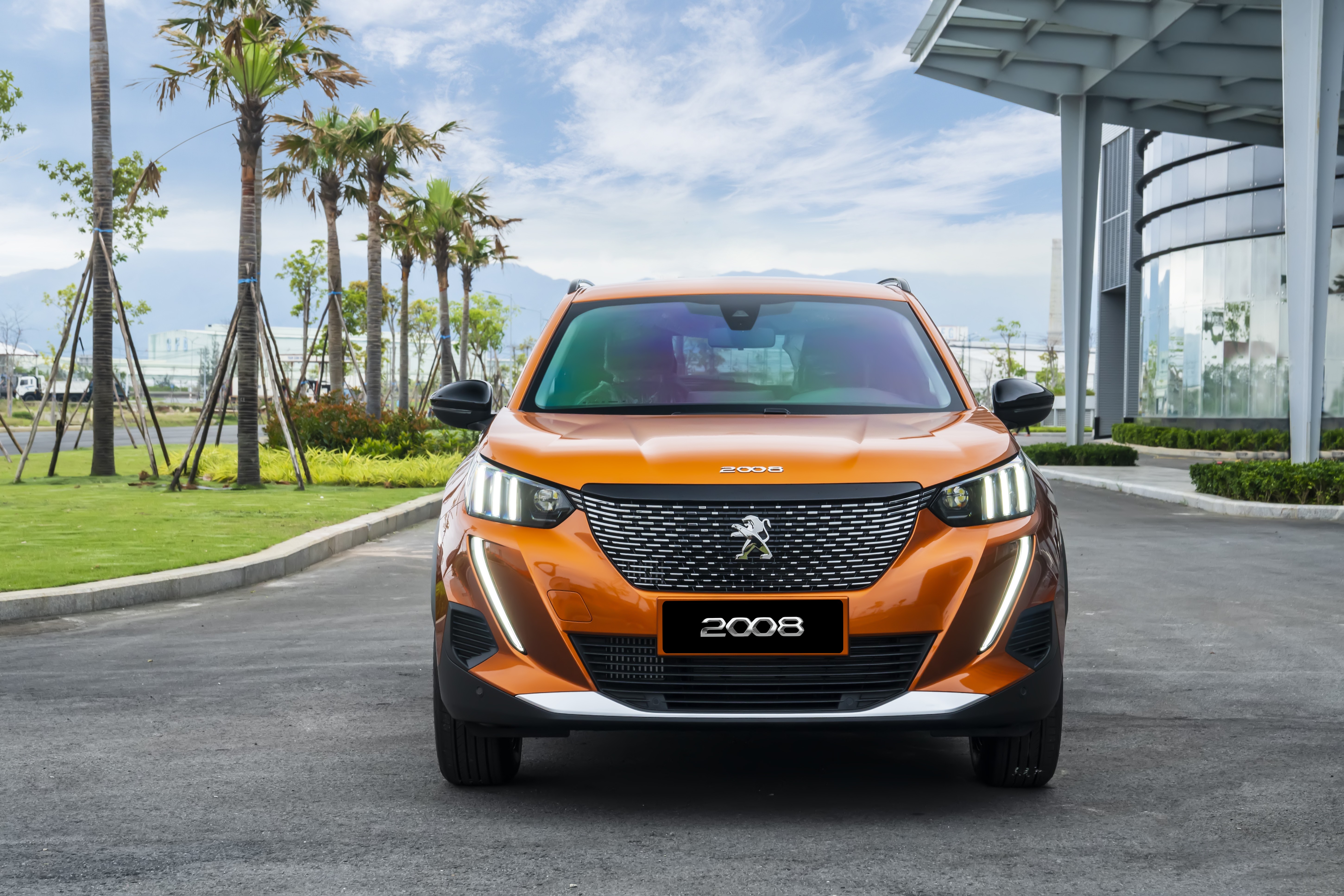 Tiêu dùng & Dư luận - Peugeot tạo 'cú hích' cuối năm, giao xe trước thềm năm mới