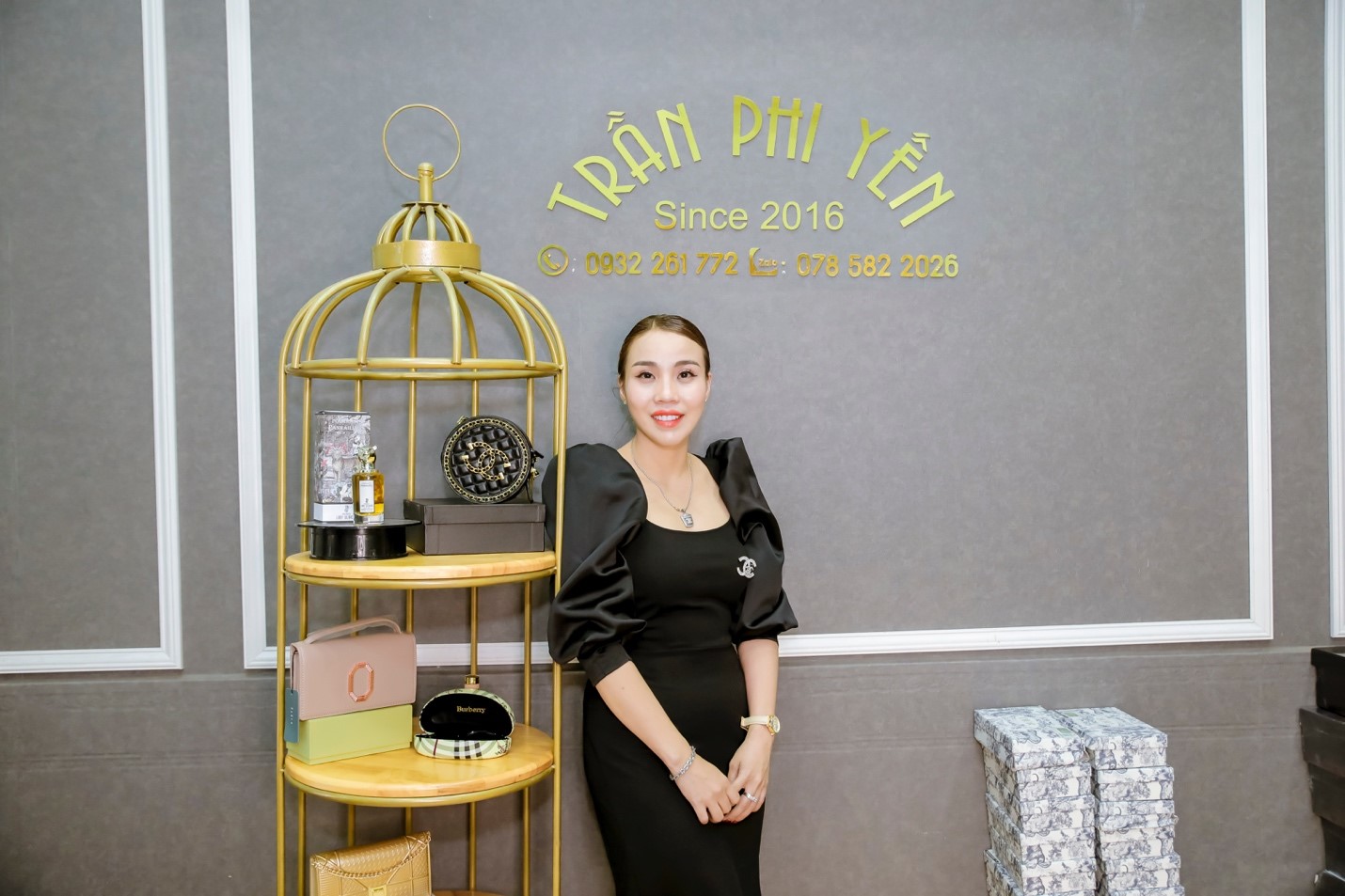 Cần biết - Khám phá showroom mỹ phẩm “sang, xịn, mịn”- Trần Phi Yến Store