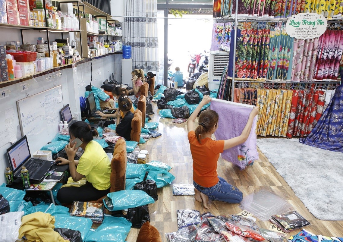 Cần biết - Da đẹp đồ xinh đón Tết cùng shop thời trang mỹ phẩm Trung Tín shop (Hình 5).