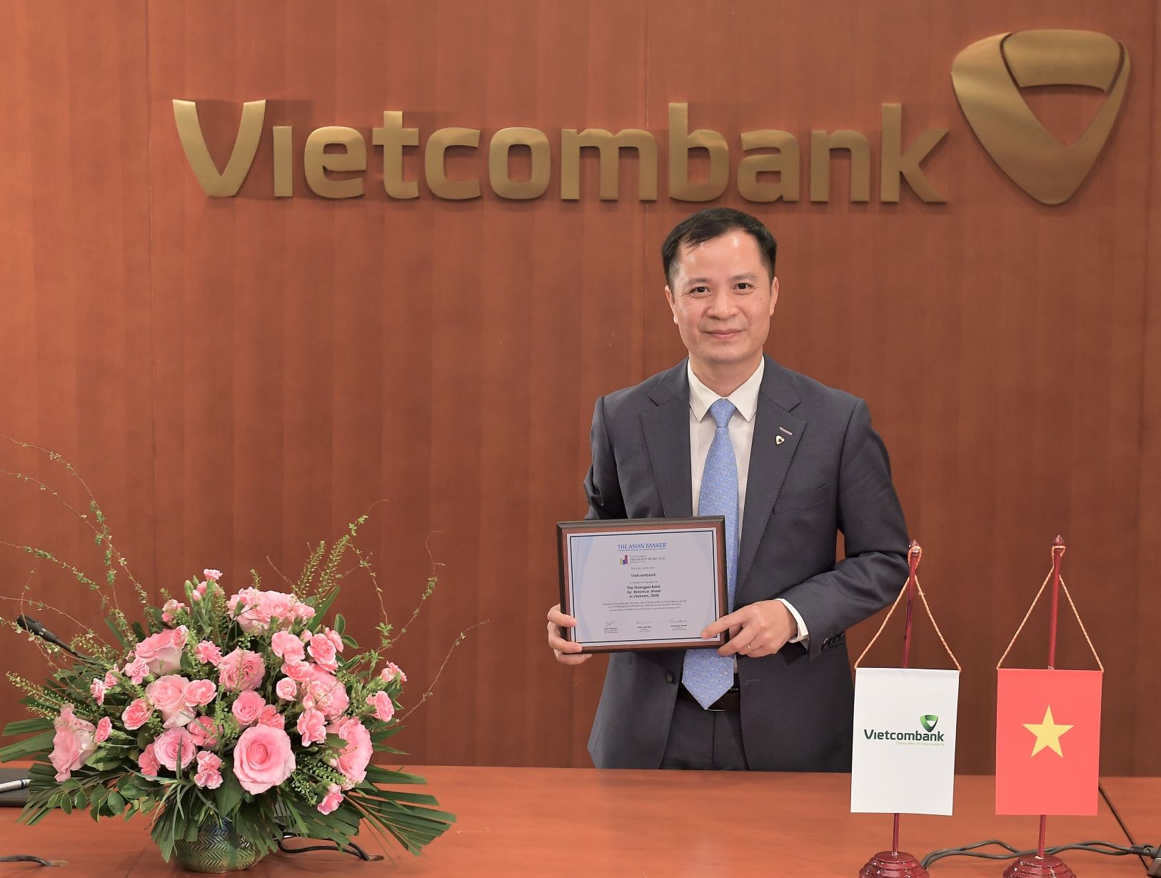 Tài chính - Ngân hàng - Vietcombank được The Asian Banker vinh danh là “Ngân hàng mạnh nhất dựa trên Bảng tổng kết tài sản” lần thứ 6 liên tiếp