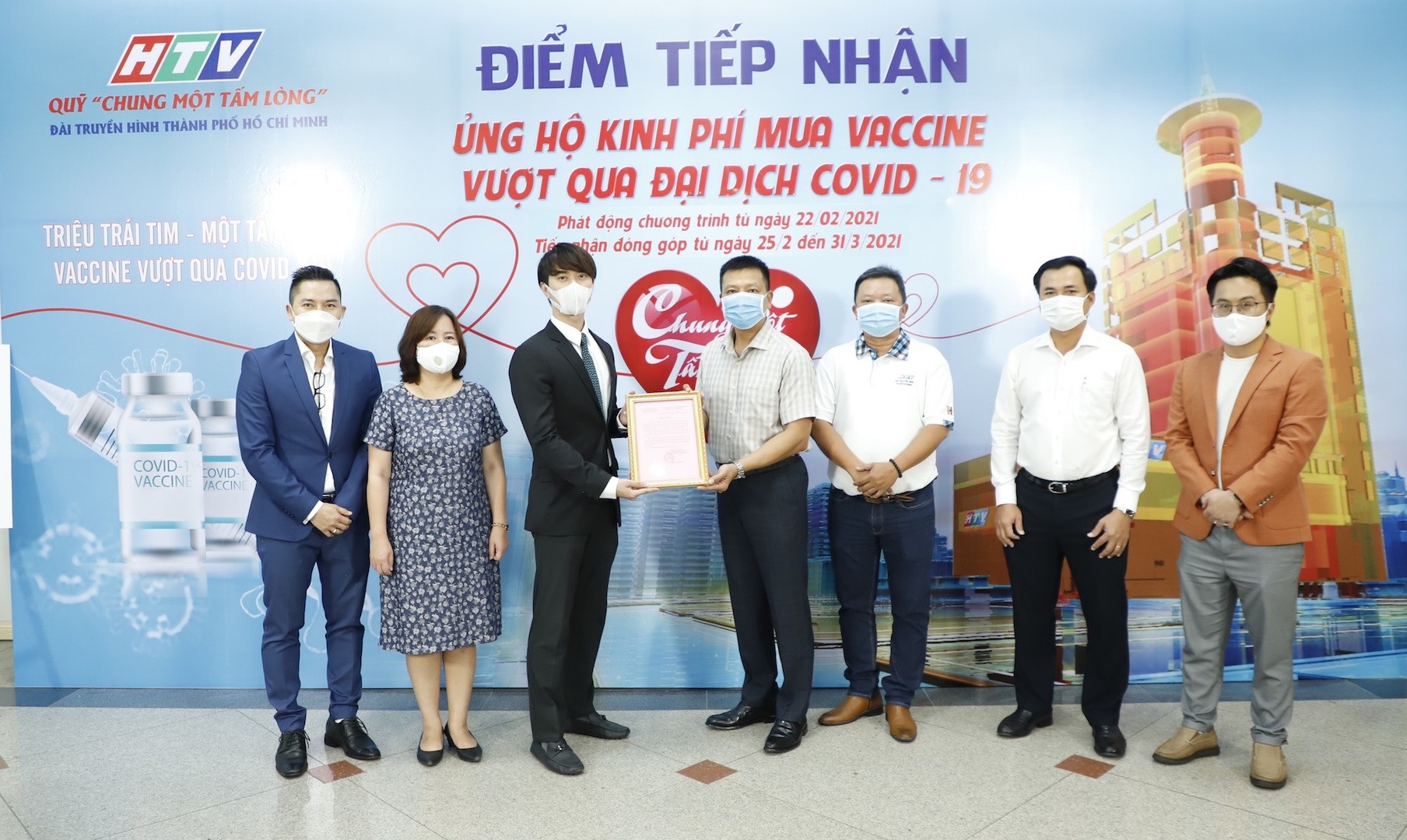 Bất động sản - Van Phuc Group ủng hộ 1 tỷ đồng mua Vaccine chung tay đẩy lùi Covid-19