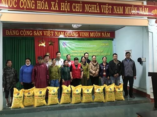 Tiêu dùng & Dư luận - Tuổi 18 PVFCCo: Mùa hoa đẹp nhất! (Hình 4).