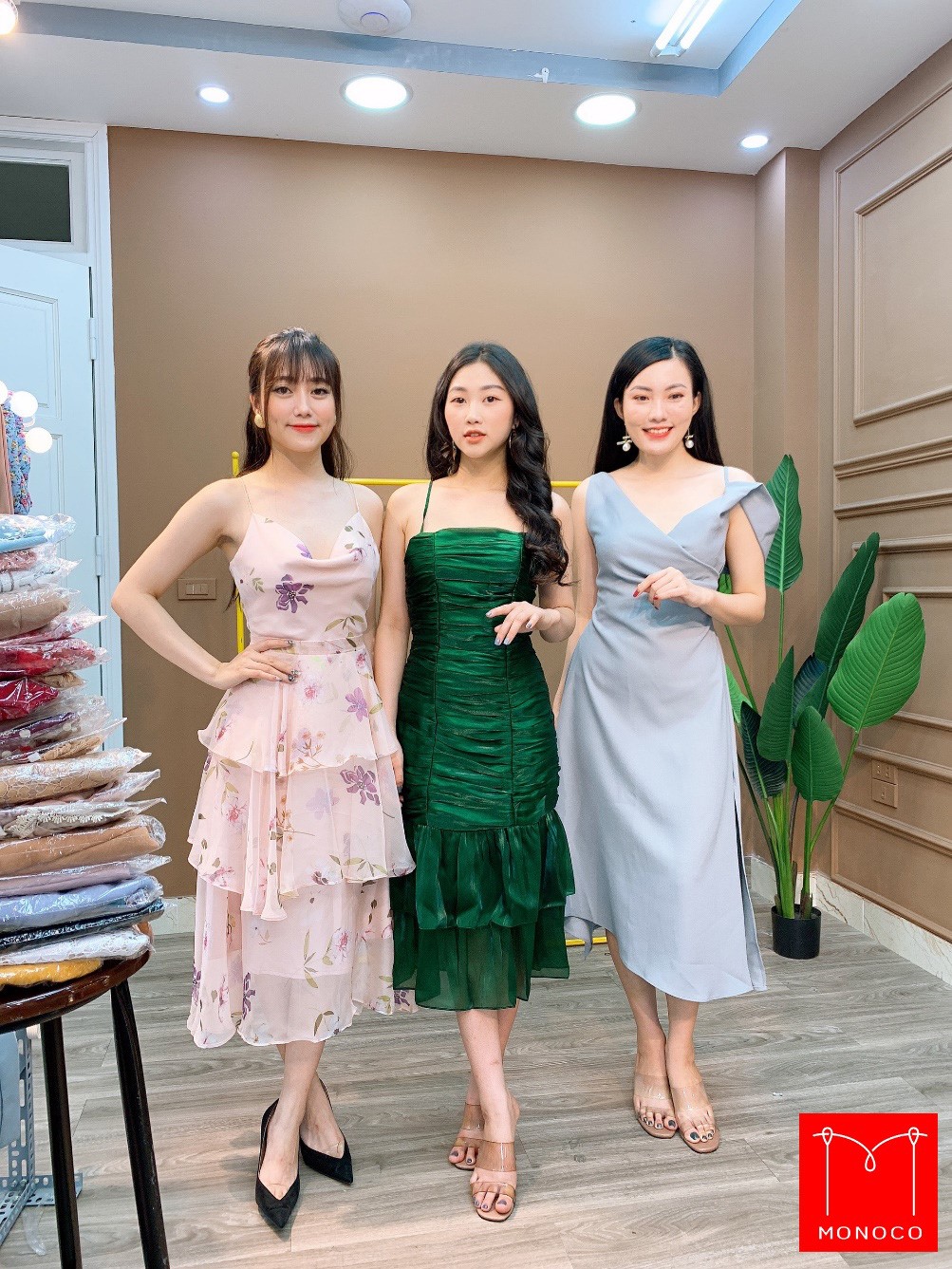 Cần biết - Monoco Dress: Phong cách thời trang dành cho những quý cô thanh lịch (Hình 5).