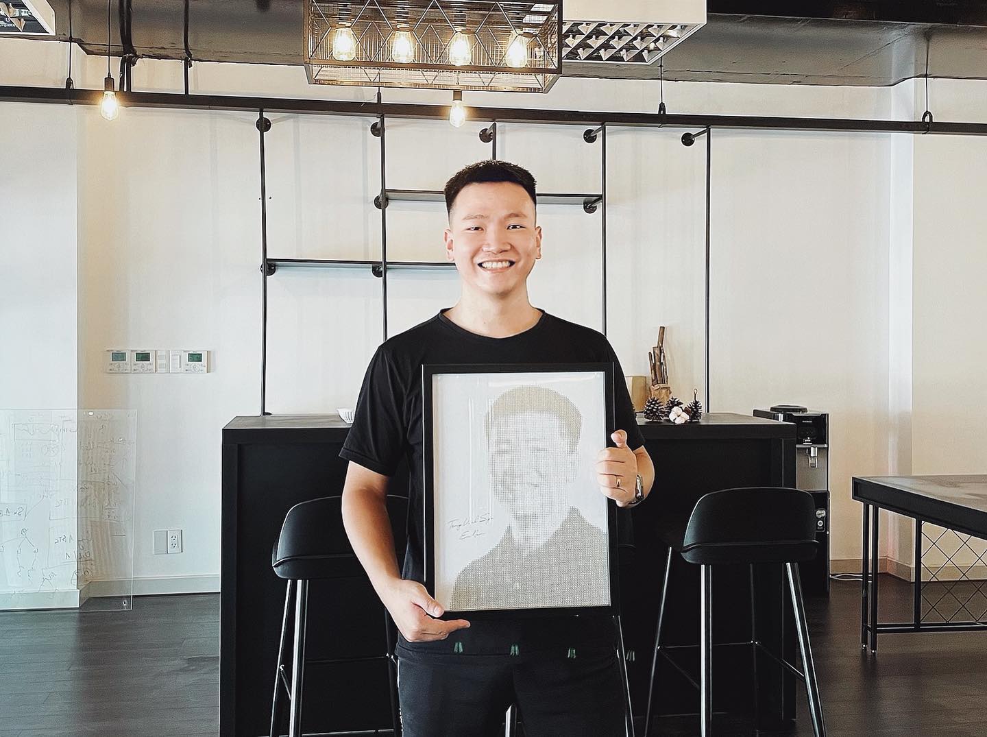 Cần biết - Founder Nguyễn Thế Vinh: “Muốn mua sắm không ngừng nghỉ, hãy làm việc không ngừng thời gian”