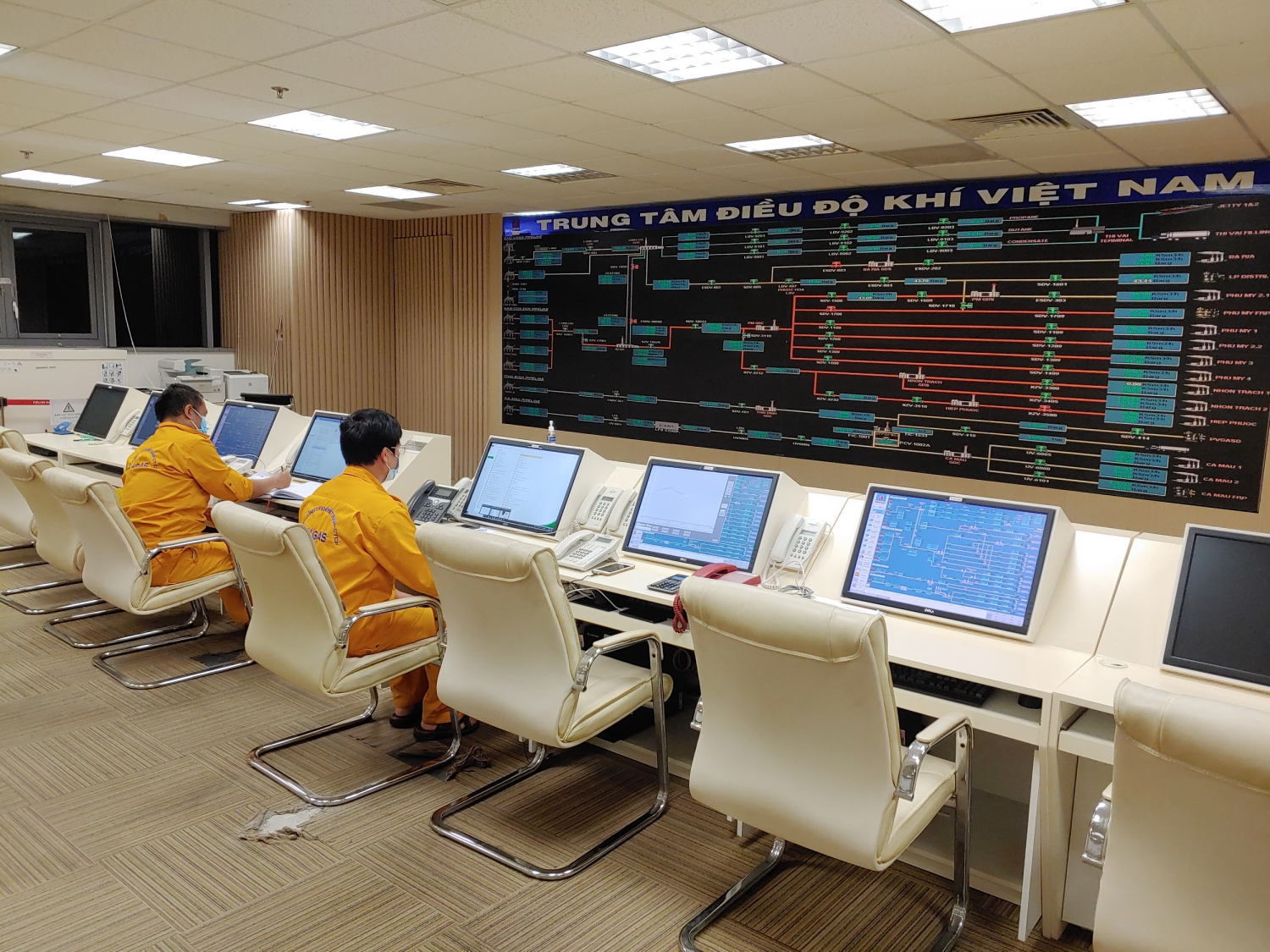 Tiêu dùng & Dư luận - Petrovietnam: Điểm sáng trong bức tranh kinh tế nửa đầu năm 2021 (Hình 4).
