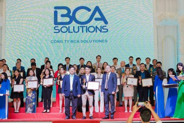 Cần biết - BCA Việt Nam xuất sắc vào Top 10 Thương hiệu uy tín hội nhập 4.0