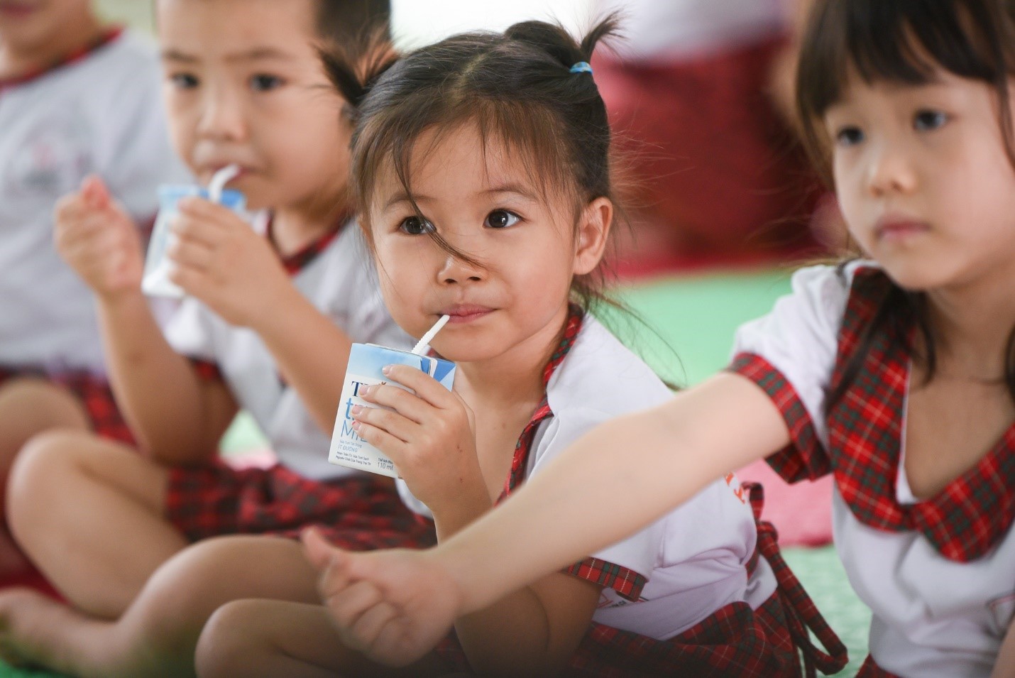 Tiêu dùng & Dư luận - Doanh nhân Thái Hương - Nhà sáng lập Tập đoàn TH: Nỗ lực lấp đầy những “lỗ hổng” trong quản lý chất lượng sữa (Hình 2).