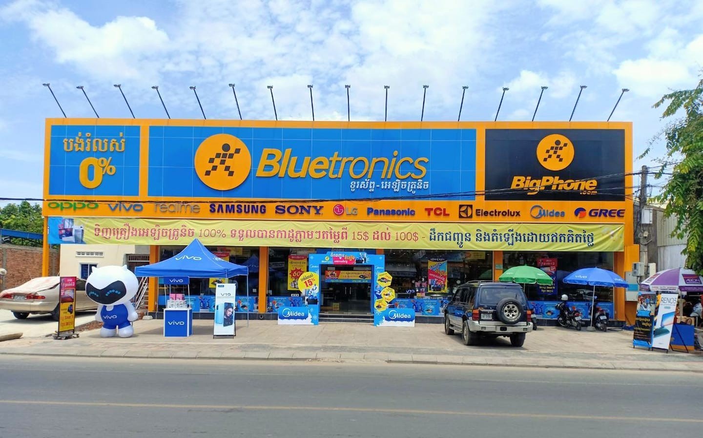 Tiêu dùng & Dư luận -  Bluetronics - Bước đệm cho tham vọng số 1 Đông Nam Á của Thế Giới Di Động