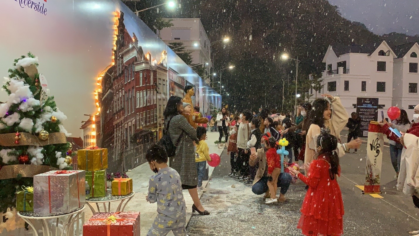 Cần biết - Ấn tượng đêm hội giáng sinh Picenza Riverside By Night (Hình 6).