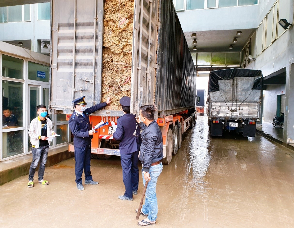 Đời sống - Cục Hải quan tỉnh Hà Tĩnh đẩy mạnh phòng, chống buôn lậu trong dịch Covid-19