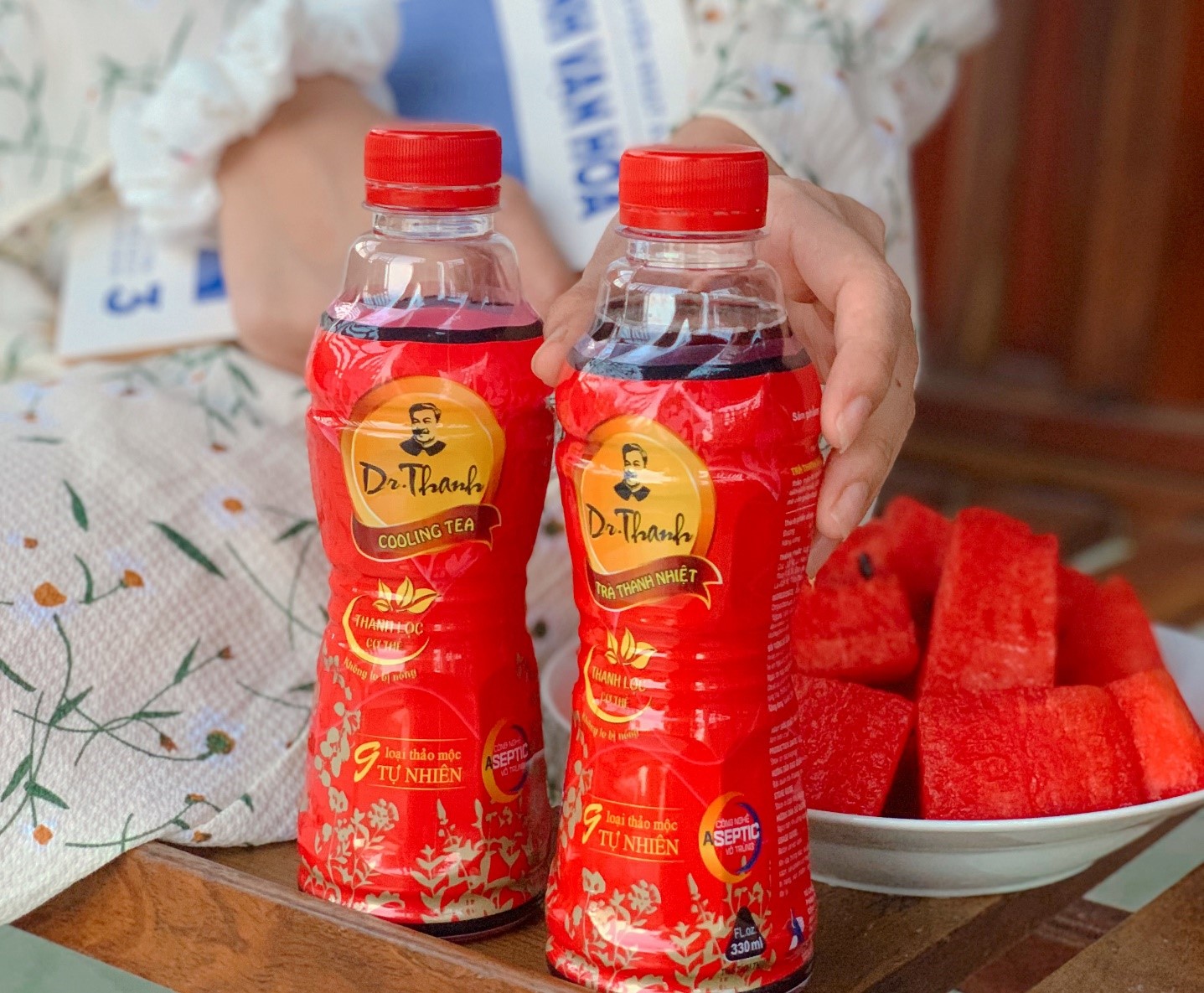 Tiêu dùng & Dư luận - Ngày Tết tặng nhau món quà sức khỏe thanh nhiệt, an lành bằng Trà Dr Thanh (Hình 3).