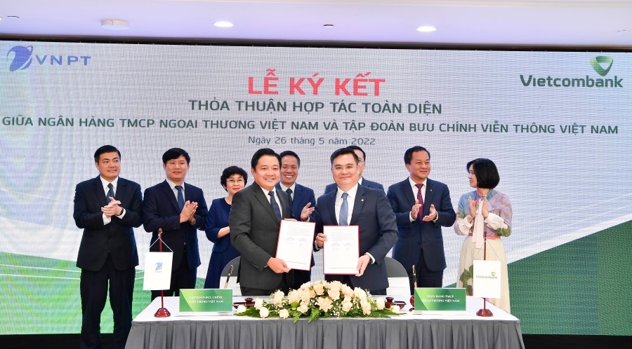 Kinh tế - Vietcombank và VNPT ký kết thỏa thuận hợp tác toàn diện (Hình 3).