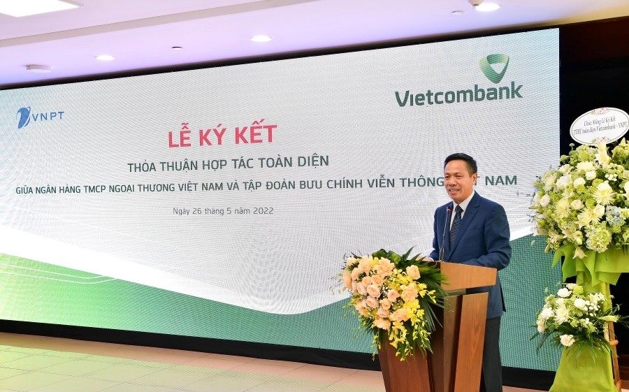 Kinh tế - Vietcombank và VNPT ký kết thỏa thuận hợp tác toàn diện (Hình 2).