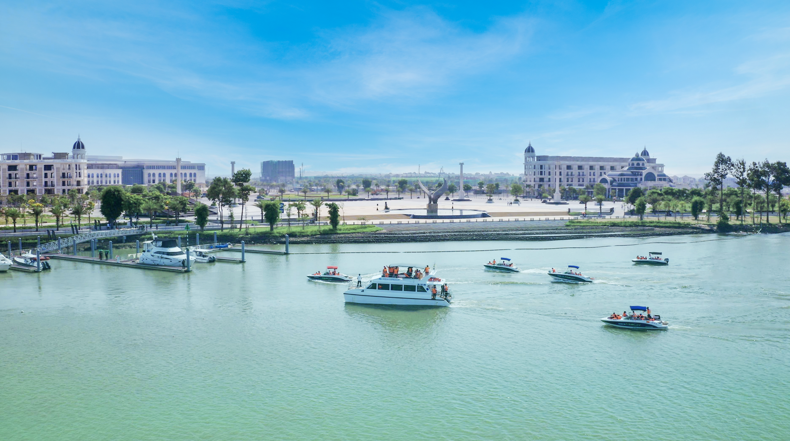 Bất động sản - Aqua City hấp dẫn nhà đầu tư đất “Bắc” (Hình 2).