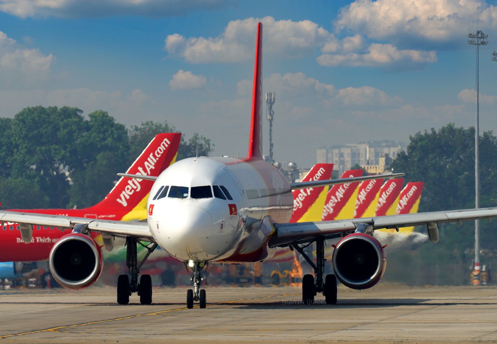 Kinh tế - Vietjet mở bán vé Tết sớm với giá chỉ từ 619.000 đồng cho toàn mạng bay (Hình 2).