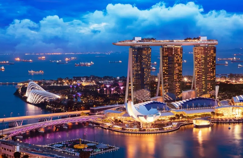 Kinh tế - Traveloka mách bạn đi du lịch Singapore mua gì về làm quà cho người thân, bạn bè