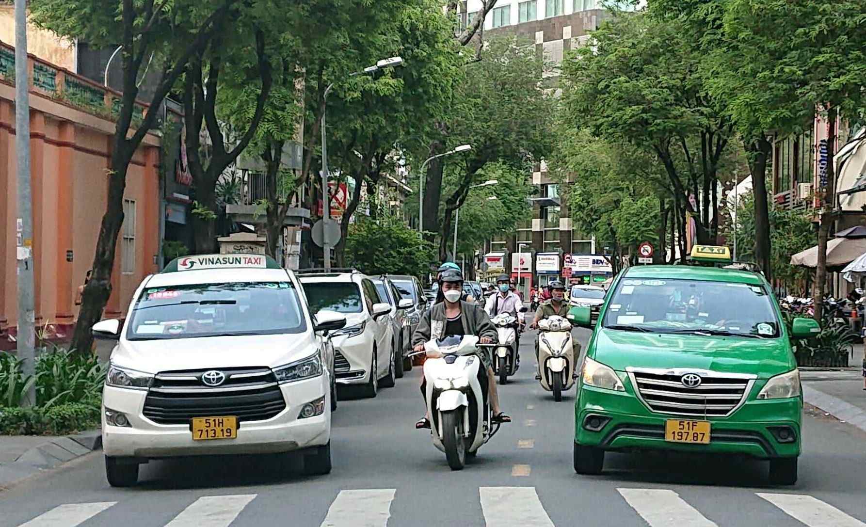 Cần biết - Taxi truyền thống đón “Gió Đông”? (Hình 3).