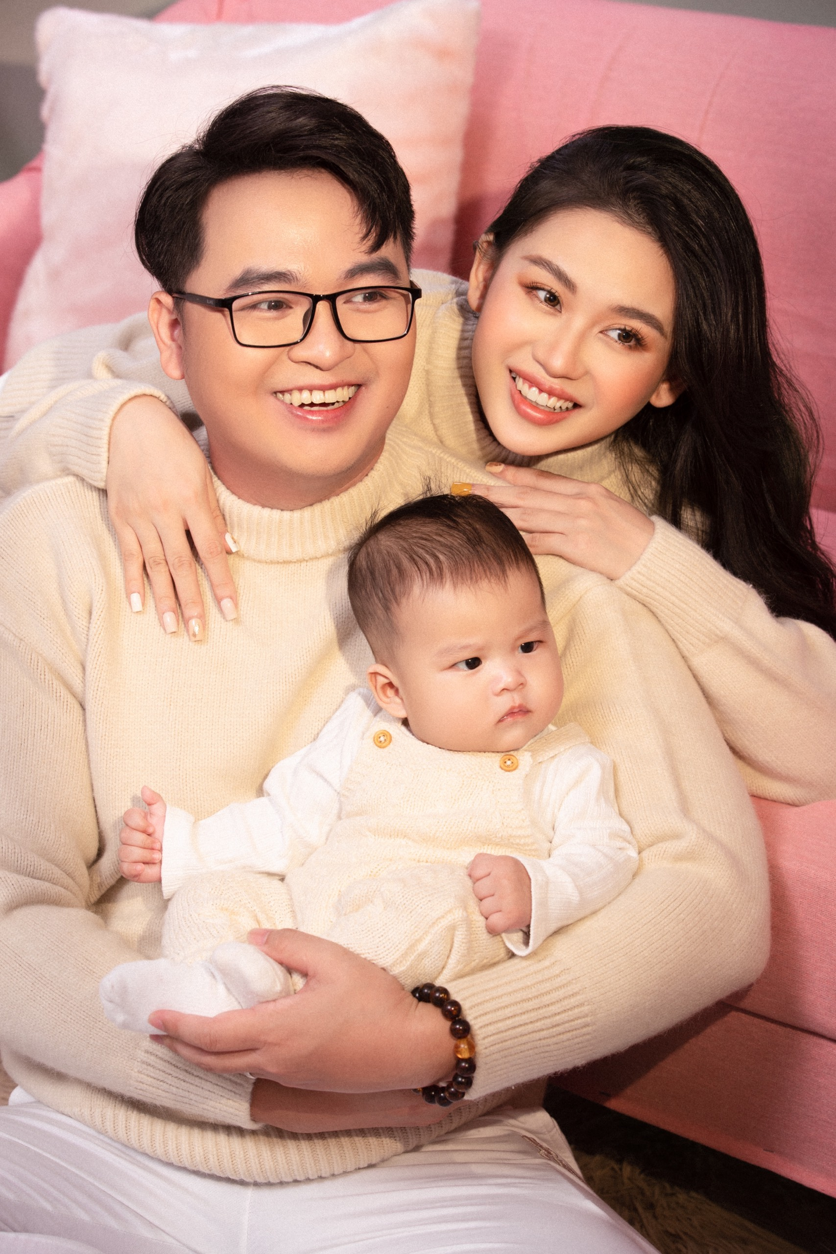 Cần biết - Hot mom Hoài Thương – Cô chủ xinh đẹp, tài năng của Riobebé Baby Store (Hình 2).