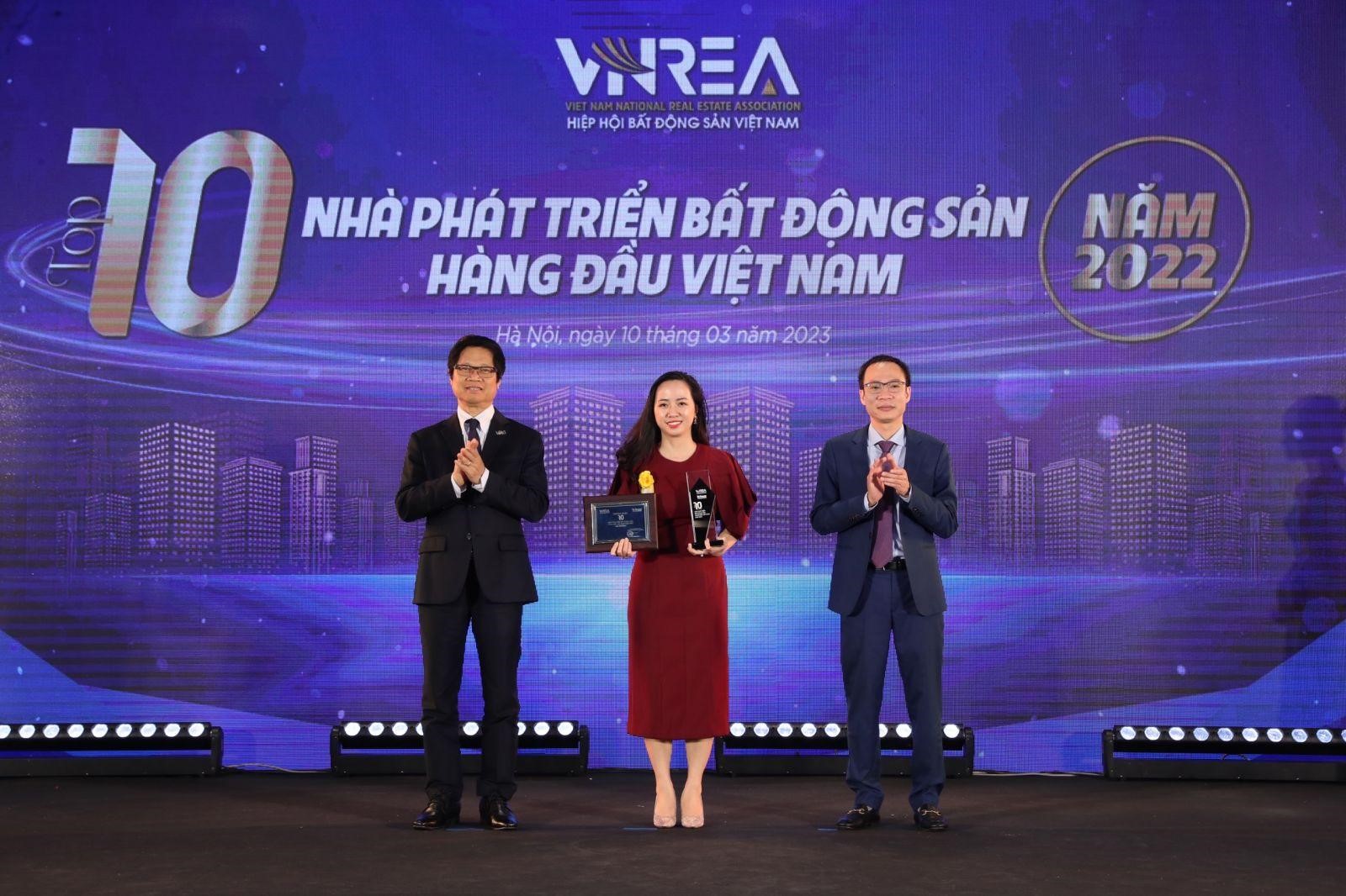 Kinh tế - Sun Property được vinh danh Top 10 nhà phát triển bất động sản hàng đầu Việt Nam năm 2022